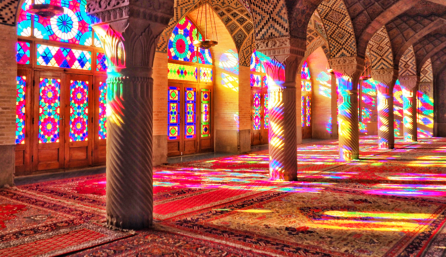 芬蘭玻璃屋，躺著也能欣賞極光！